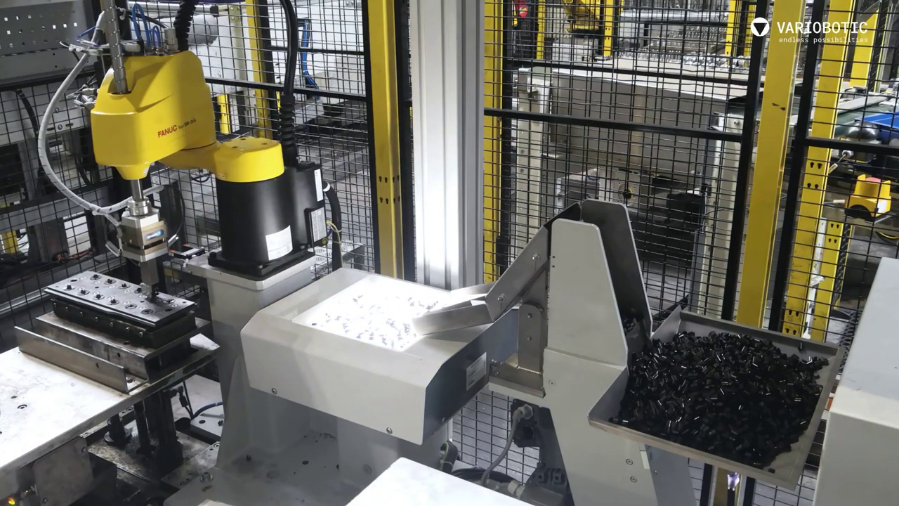 Pick & place con Varioshaker 270 e un robot FANUC